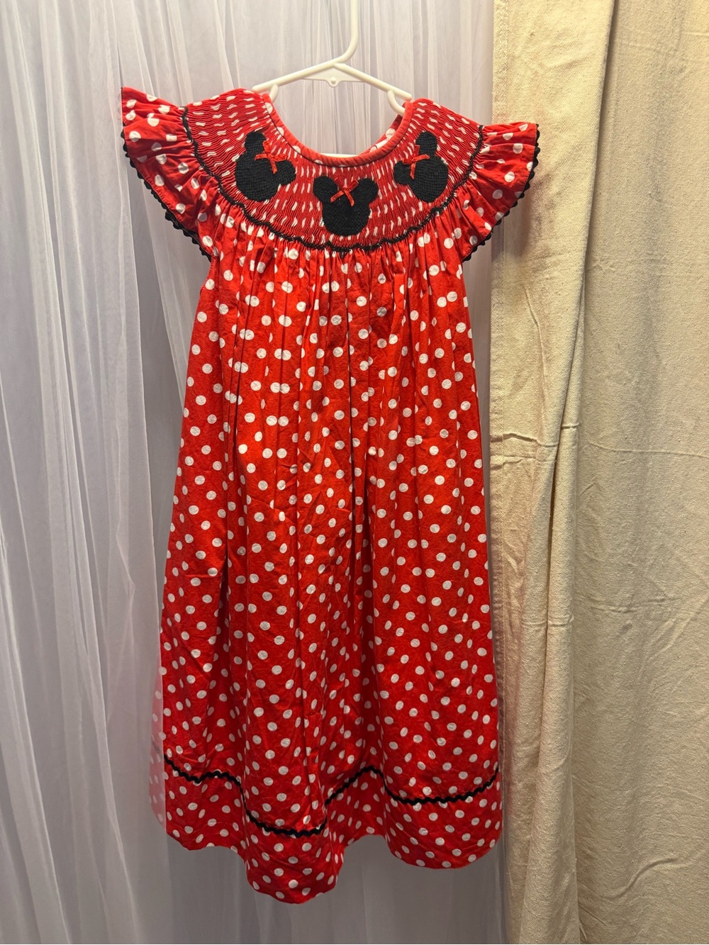Minnie Mouse Red Polka Dot Smocked Dress with Black Embroidery Sz. 6